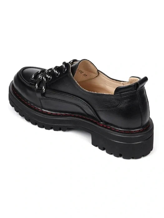 Женские дерби Donna Daniella  черные, артикул 8-2376-1.99-1372