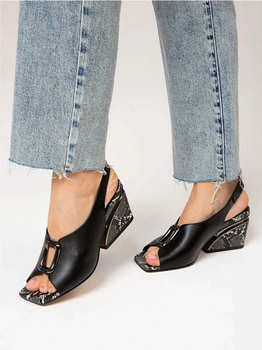 Женские босоножки  SOFIA-ALEXANDRA черные, артикул SA20559-WL