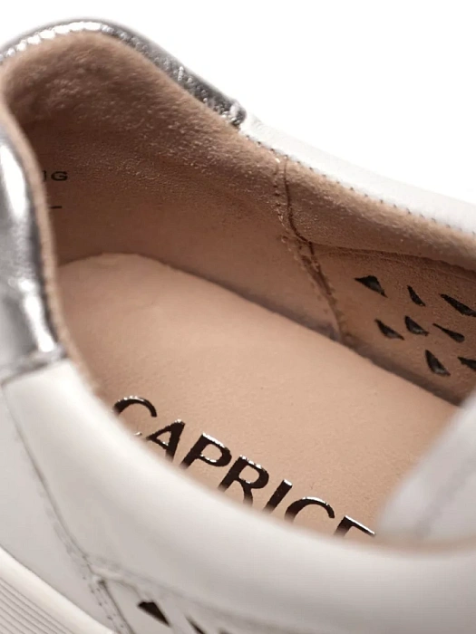 Женские кеды CAPRICE белые, артикул 9-23552-42-197