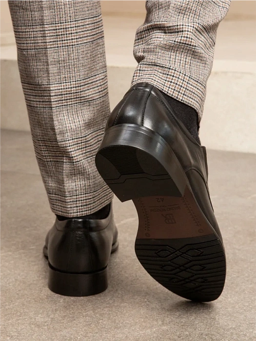 Мужские туфли BRUNO RENZONI  черные, артикул 24242-457-C515