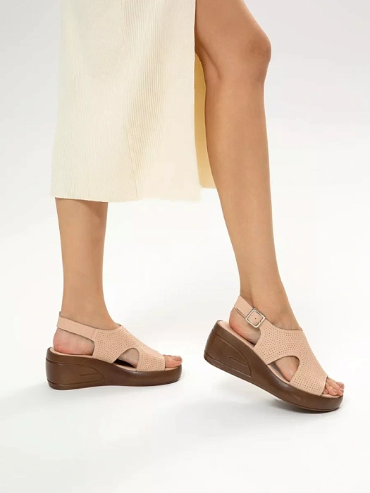 Женские босоножки  eObuv розовые, артикул 42E-2362-11B