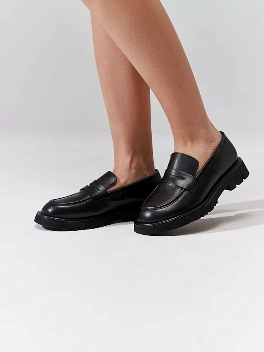 Женские лоферы SOFIA-ALEXANDRA черные, артикул 17E-Z16424-F01