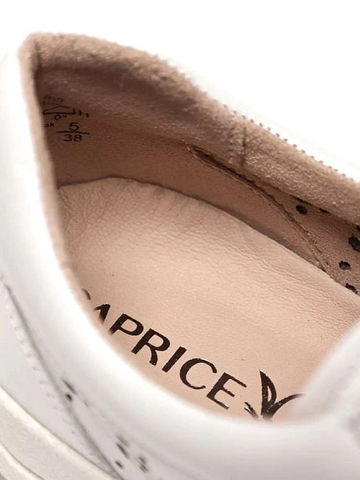 Женские кеды CAPRICE белые, артикул 9-23553-42-102