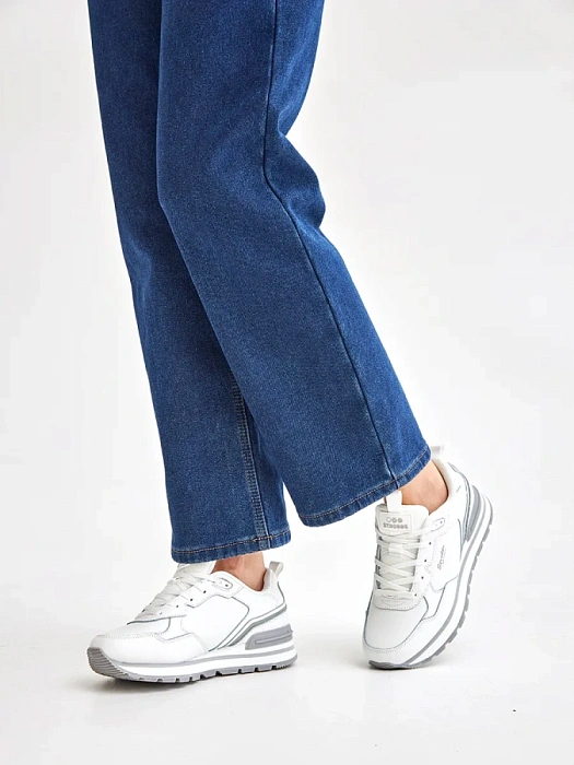 Женские кроссовки STROBBS белые, артикул F7509-6