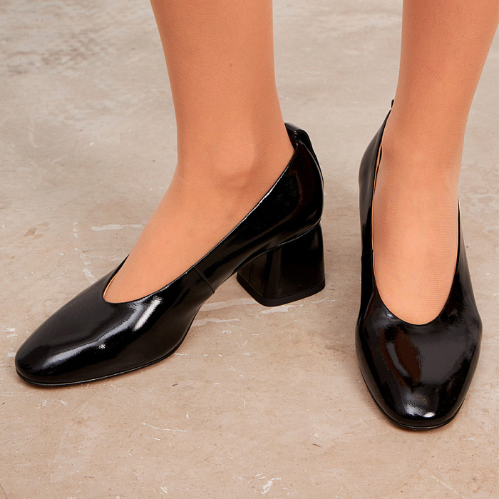 Женские туфли SOFIA-ALEXANDRA черные, артикул 2392D-2-2