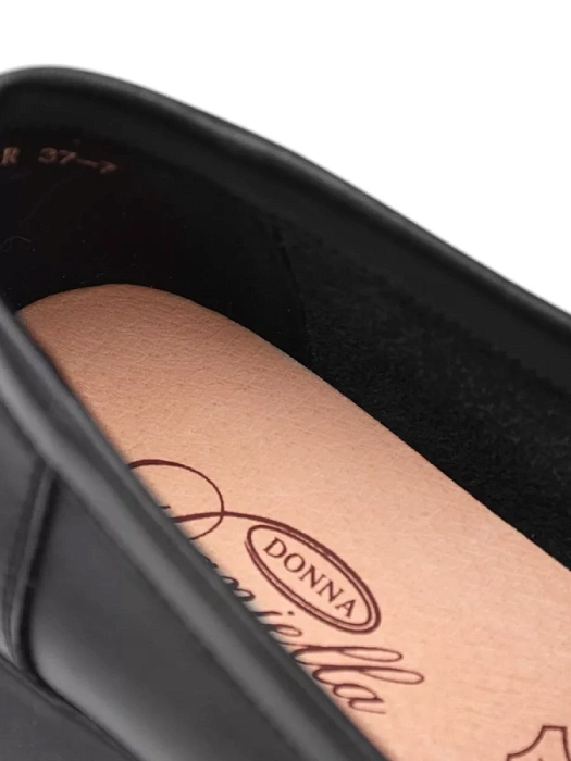 Женские лоферы Donna Daniella  черные, артикул D232-HS-02-A-R