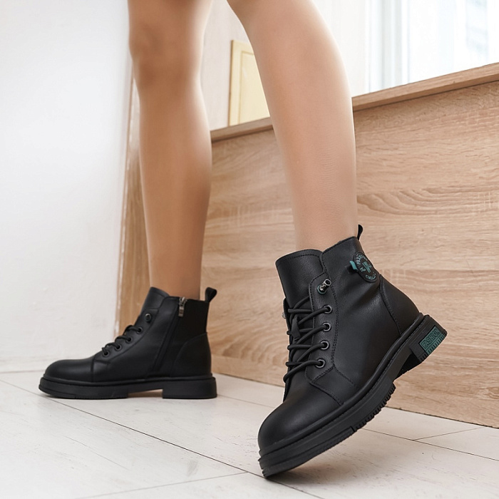 Женские ботинки basic Donna Daniella  черные, артикул 32W21-47-101B
