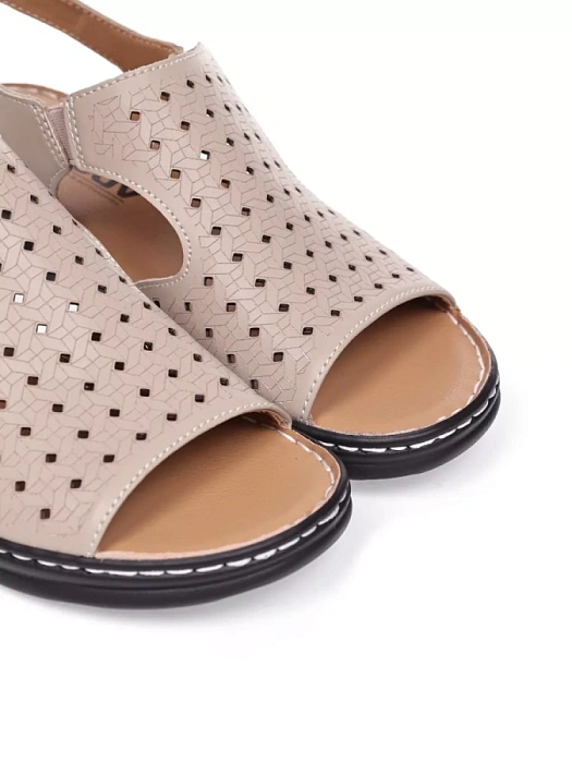 Женские босоножки  eObuv бежевые, артикул 52E-LQFR071-1.EO