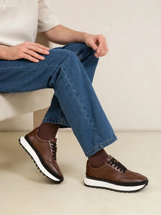 Мужские кроссовки BRUNO RENZONI  коричневые, артикул ZCA8982YT-2