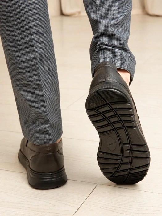 Мужские мокасины BRUNO RENZONI  коричневые, артикул 2493A-1-B12