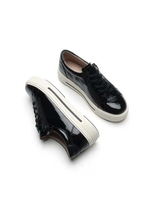 Женские кеды CAPRICE черные, артикул 9-23351-43-019