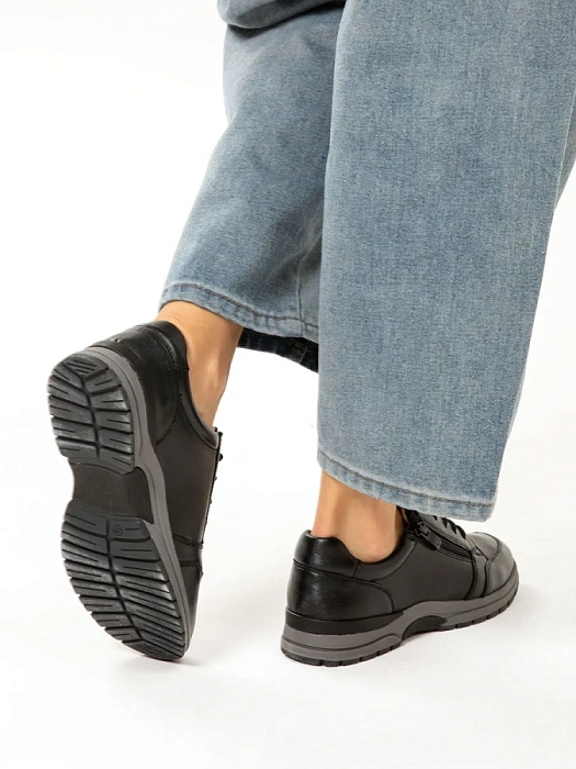 Женские кроссовки CAPRICE черные, артикул 9-23755-41-022