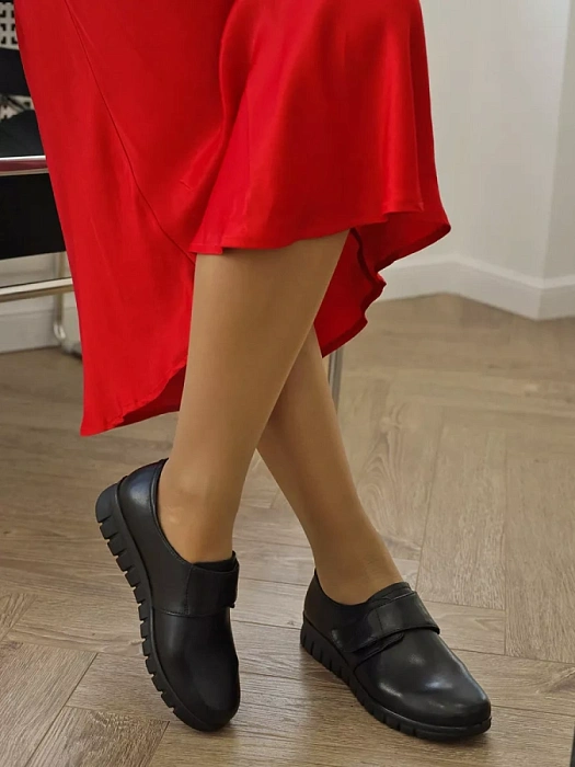 Женские туфли basic Donna Daniella  черные, артикул GP011-200