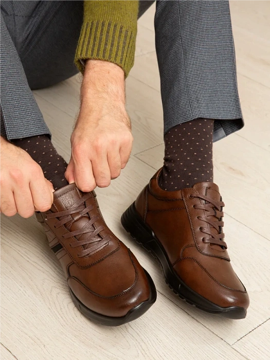 Мужские кроссовки BRUNO RENZONI  коричневые, артикул DSHD-DM001B