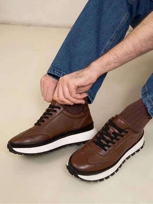 Мужские кроссовки BRUNO RENZONI  коричневые, артикул ZCA8982YT-2