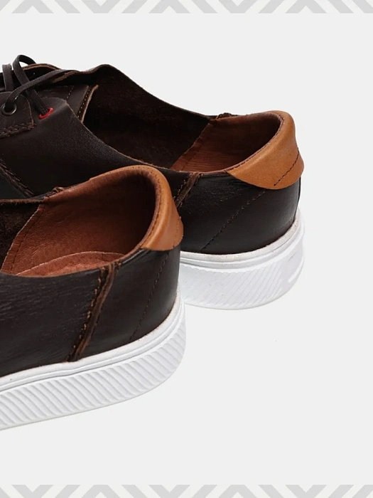 Мужские кеды BRUNO RENZONI  коричневые, артикул 14916666