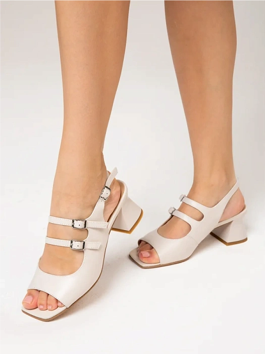 Женские босоножки  SOFIA-ALEXANDRA бежевые, артикул SA20560-WL