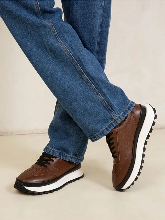 Мужские кроссовки BRUNO RENZONI  коричневые, артикул ZCA8982YT-2