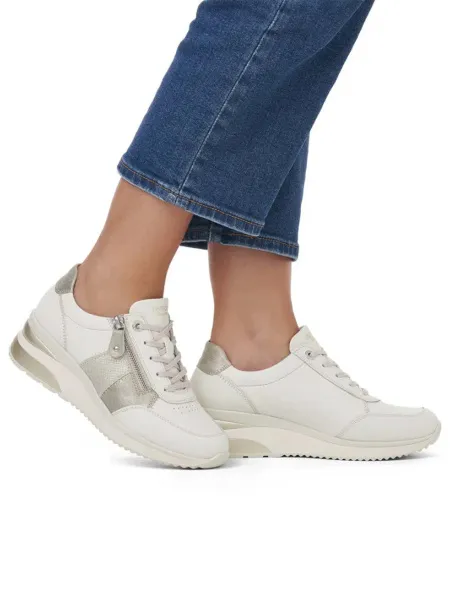 Женские кроссовки REMONTE