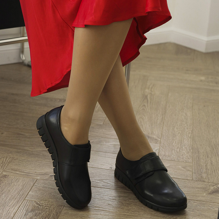 Женские туфли basic Donna Daniella  черные, артикул GP011-200